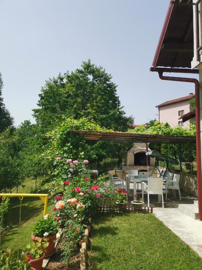 Вилла Keep Calm Garden Сараево Экстерьер фото